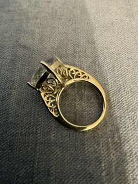 10k Yellow Gold Crystal Cocktail Ring